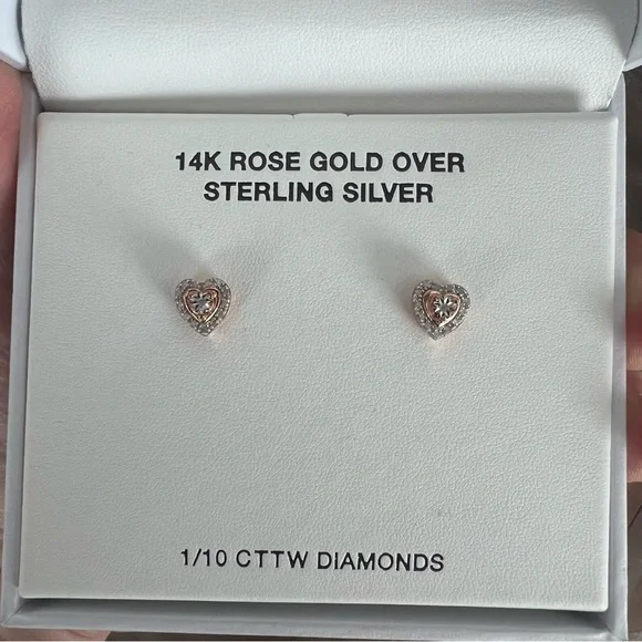 NEW Macy's Heart Earrings 14kt Rose Gold Over Sterling Silver 1/10kt Diamond - Picture 2 of 2